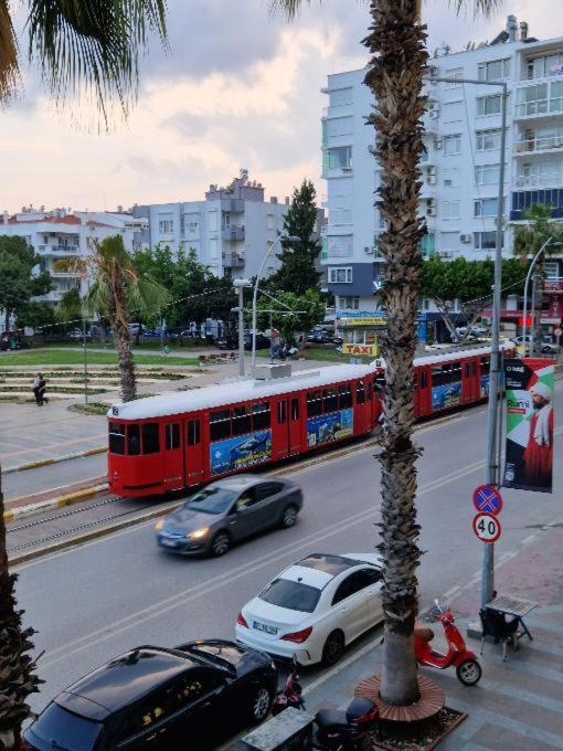 Room With Sea View, Right In The Center Antalya Buitenkant foto